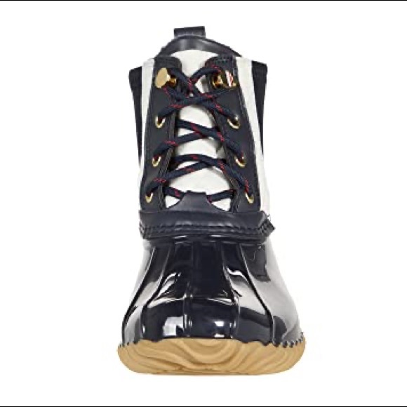 (NIB) Tommy Hilfiger Dark Blue Hada Duck Boots. Sz. 7 - Picture 4 of 9